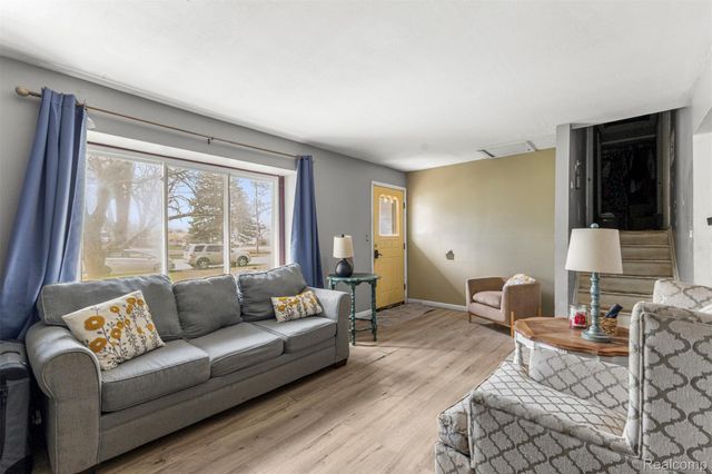 38320 Townhall Street, Harrison Charter Township, MI 48045