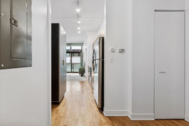 660 W Wayman Street 302B, Chicago, IL 60661