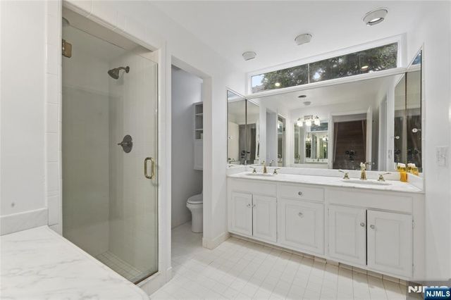 26 Glenwood Road, Tenafly, NJ 07670