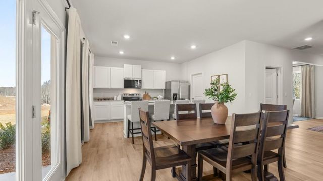 2955 Daxton Lane, Gainesville, GA 30507