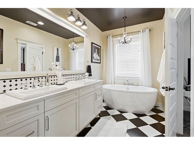 5881 N Beeler St, Denver, CO 80238