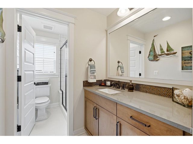 5881 N Beeler St, Denver, CO 80238