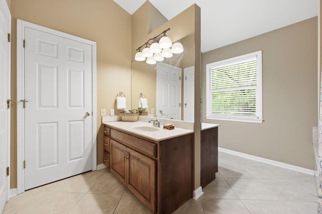 2441 Doubletree Court, Lexington, KY 40514