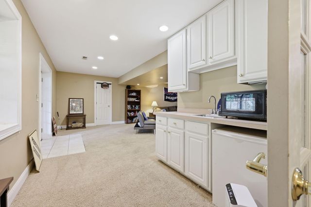 2441 Doubletree Court, Lexington, KY 40514