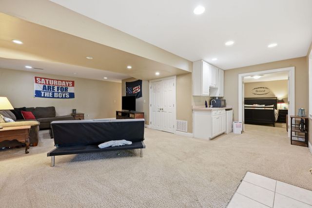 2441 Doubletree Court, Lexington, KY 40514