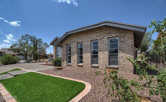 11565 BOB MITCHELL Drive, El Paso, TX 79936