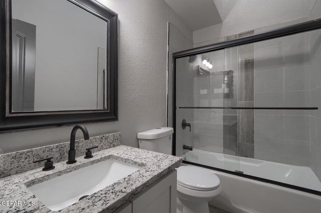 11565 BOB MITCHELL Drive, El Paso, TX 79936