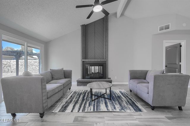 11565 BOB MITCHELL Drive, El Paso, TX 79936