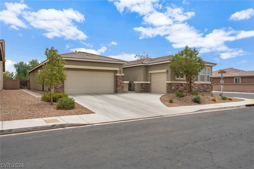 5652 Portage Lake Court, Las Vegas, NV 89130 — exterior