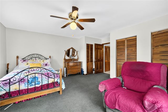 2345 Tuscarawas Rd, Brighton Twp, PA 15009