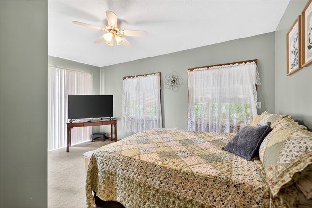 2345 Tuscarawas Rd, Brighton Twp, PA 15009