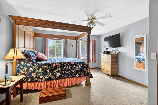 2345 Tuscarawas Rd, Brighton Twp, PA 15009