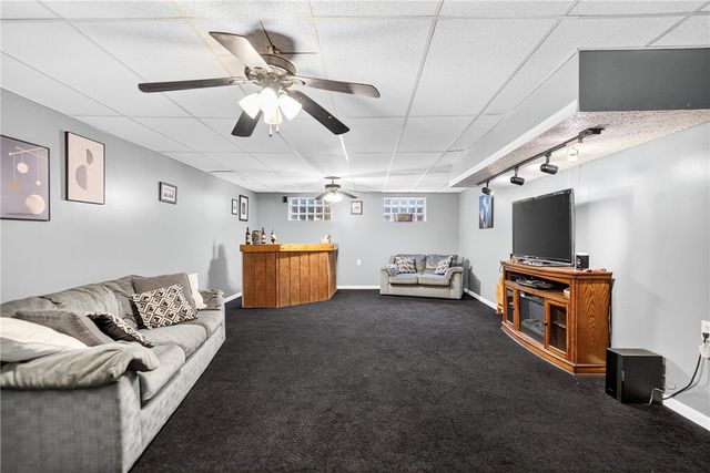 2345 Tuscarawas Rd, Brighton Twp, PA 15009