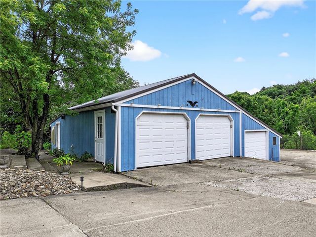 2345 Tuscarawas Rd, Brighton Twp, PA 15009