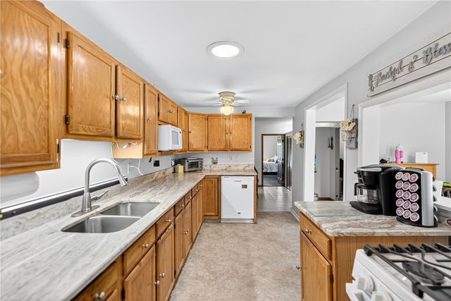 2345 Tuscarawas Rd, Brighton Twp, PA 15009