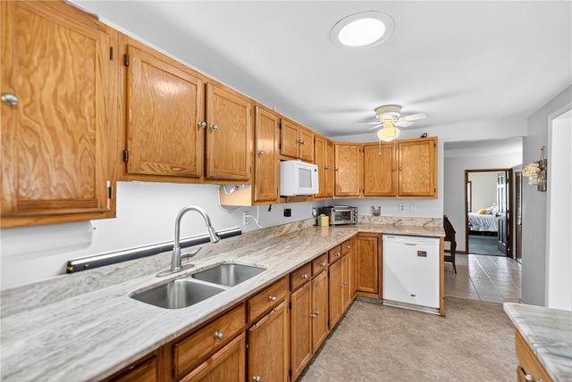 2345 Tuscarawas Rd, Brighton Twp, PA 15009