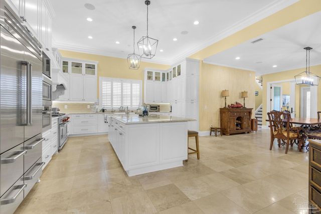 4106 Gale Dr, Pensacola, FL 32503