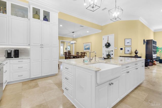 4106 Gale Dr, Pensacola, FL 32503