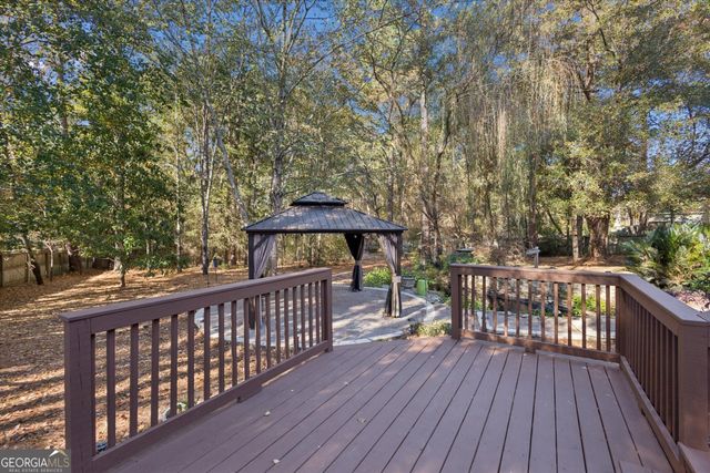 1507 Country Walk Drive, Statesboro, GA 30458