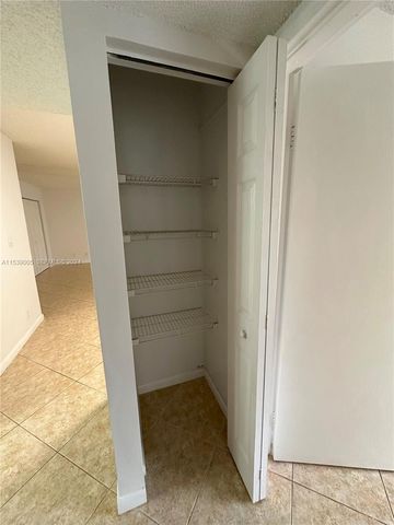 17021 N Bay Road 3204, Sunny Isles Beach, FL 33160