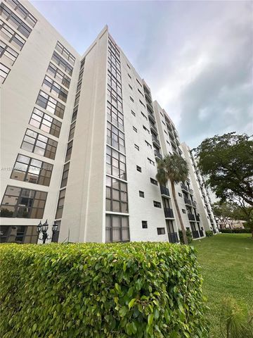 17021 N Bay Road 3204, Sunny Isles Beach, FL 33160