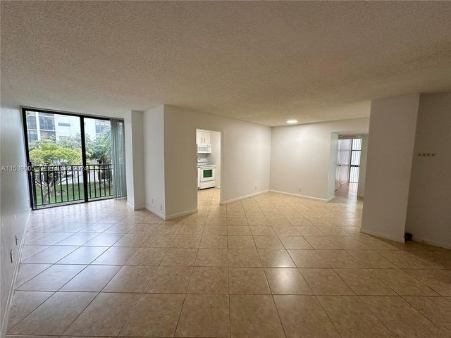 17021 N Bay Road 3204, Sunny Isles Beach, FL 33160