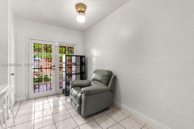 22 NW 108th Ct, Miami, FL 33172