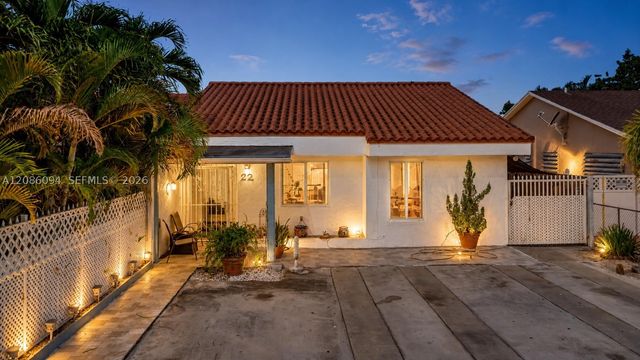 22 NW 108th Ct, Miami, FL 33172