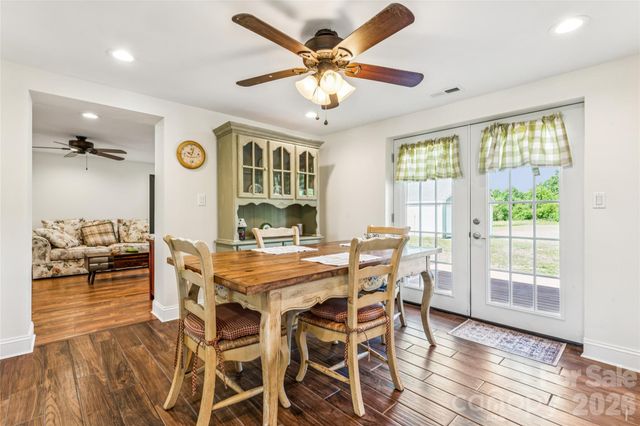 1820 Landsford Road, Marshville, NC 28103