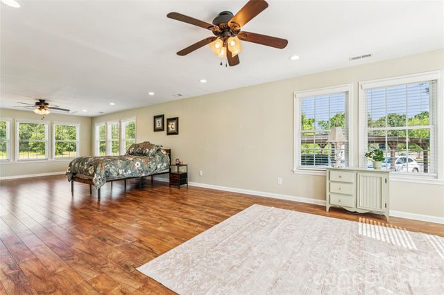 1820 Landsford Road, Marshville, NC 28103