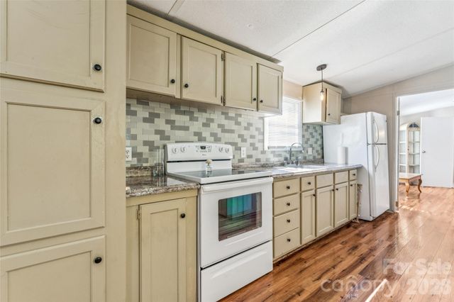 1820 Landsford Road, Marshville, NC 28103