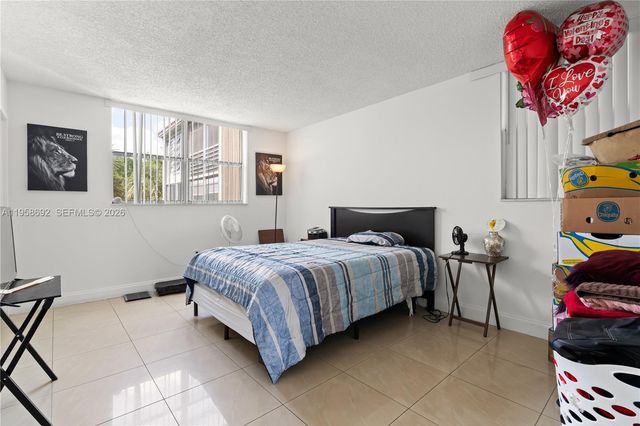 1800 SW 81st Avenue 1309, North Lauderdale, FL 33068