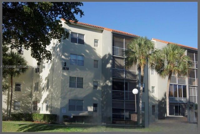 1800 SW 81st Avenue 1309, North Lauderdale, FL 33068