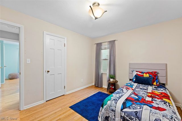 5239 Edenhurst Road, Lyndhurst, OH 44124