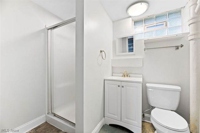 5239 Edenhurst Road, Lyndhurst, OH 44124