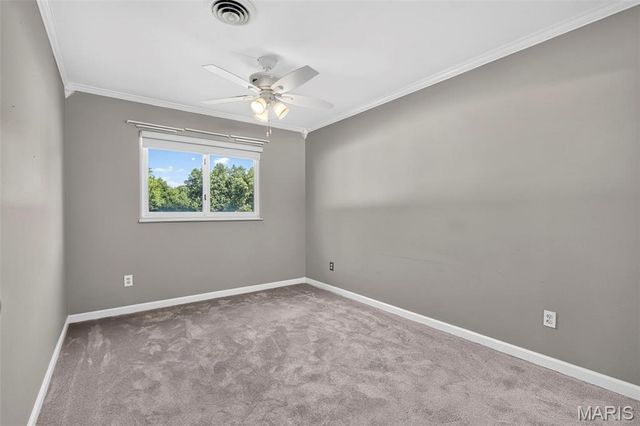 2 Lone Elk Lane, St Peters, MO 63376