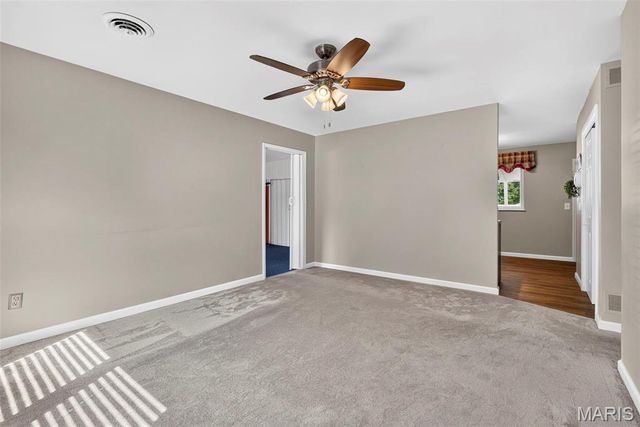 2 Lone Elk Lane, St Peters, MO 63376
