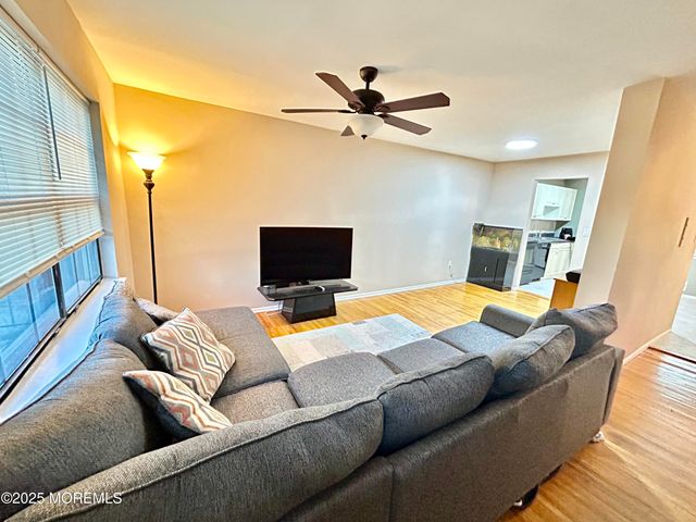 47 Village Green Way, Hazlet, NJ 07730