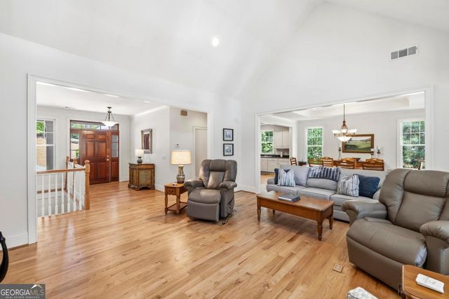 1010 Hubies Way, Greensboro, GA 30642