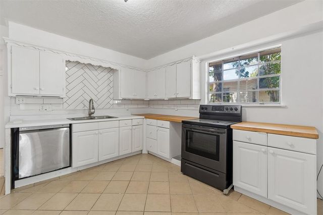 304 S Fourth Street, Noble, OK 73068