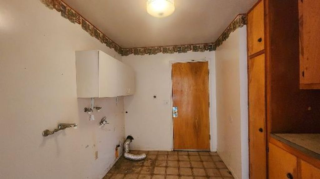 Image 18 of property listing at 20614 S Garfield Avenue, Riverdale, CA 93656