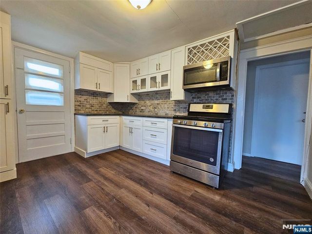 181 High Street 2nd Flr, Northvale, NJ 07647