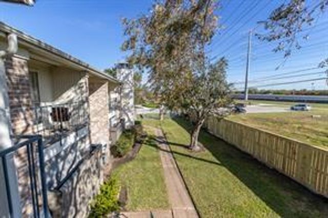 3900 Woodchase Drive 166, Houston, TX 77042