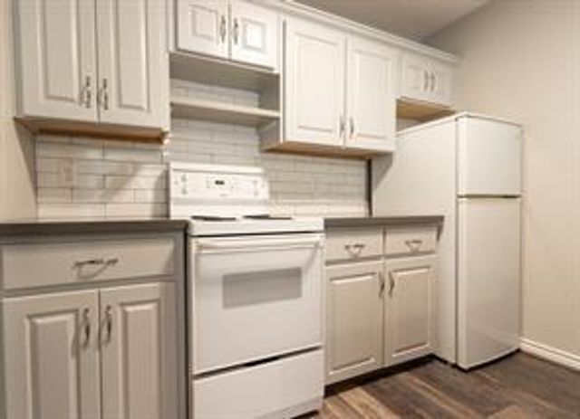 3900 Woodchase Drive 166, Houston, TX 77042