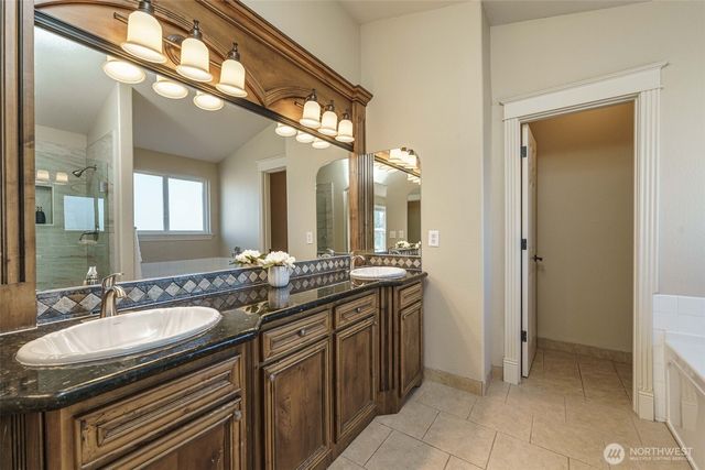 16915 SE 6th Street, Vancouver, WA 98684