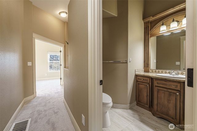 16915 SE 6th Street, Vancouver, WA 98684