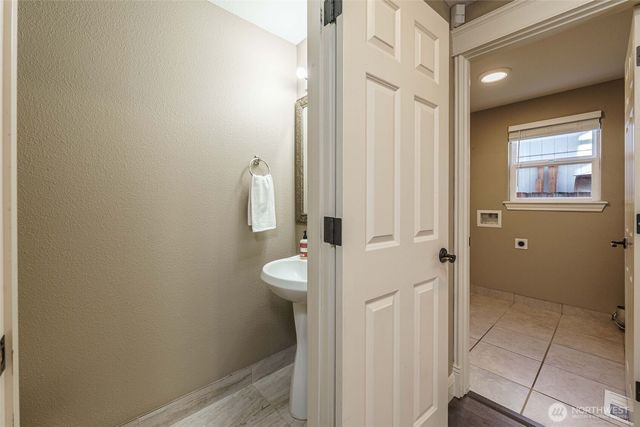 16915 SE 6th Street, Vancouver, WA 98684