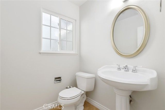 21841 Zuni, Lake Forest (el Toro), CA 92630