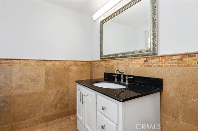 21841 Zuni, Lake Forest (el Toro), CA 92630