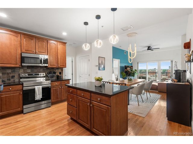 1950 N Logan St 905, Denver, CO 80203